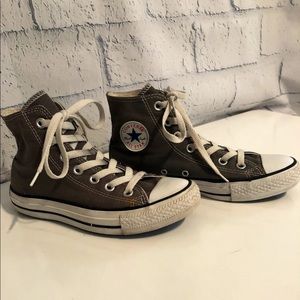 Chuck Taylor All Star hi top size 6